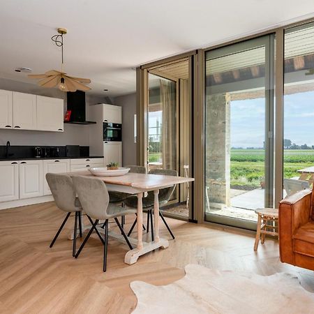 Appartement De Dageraad In Monumentale Boerderij Kimswerd Dış mekan fotoğraf