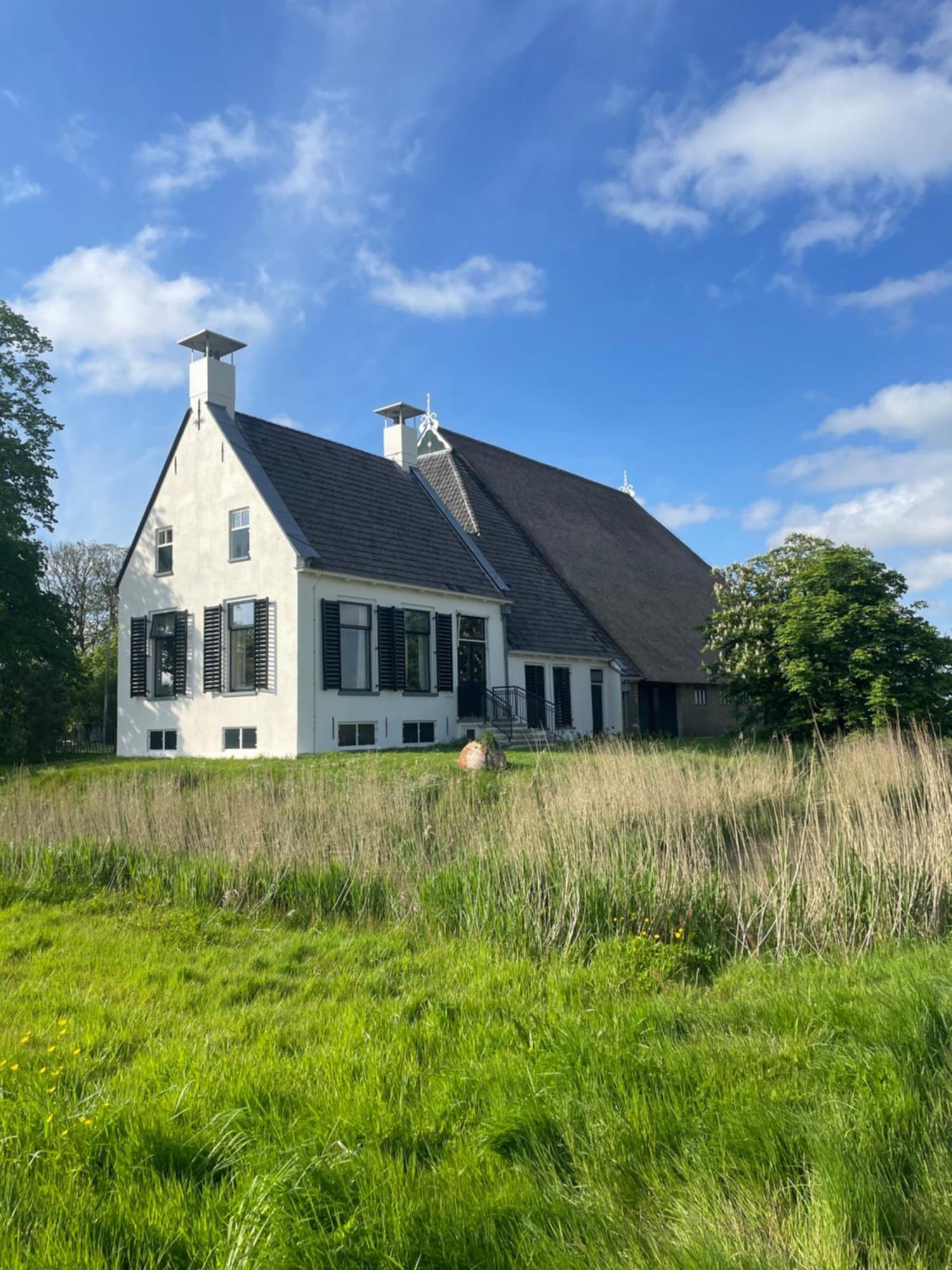 Appartement De Dageraad In Monumentale Boerderij Kimswerd Dış mekan fotoğraf